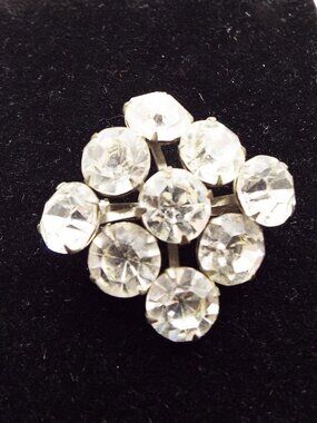 ANTIQUE BRILLIANT BRILLIANT CUT CRYSTALS SQUARE "ON EDGE" PIN 40B